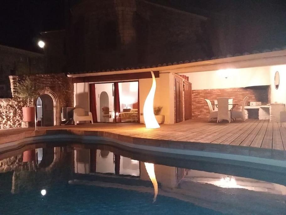 Gite En Provence Proche Avignon Sauveterre  Esterno foto